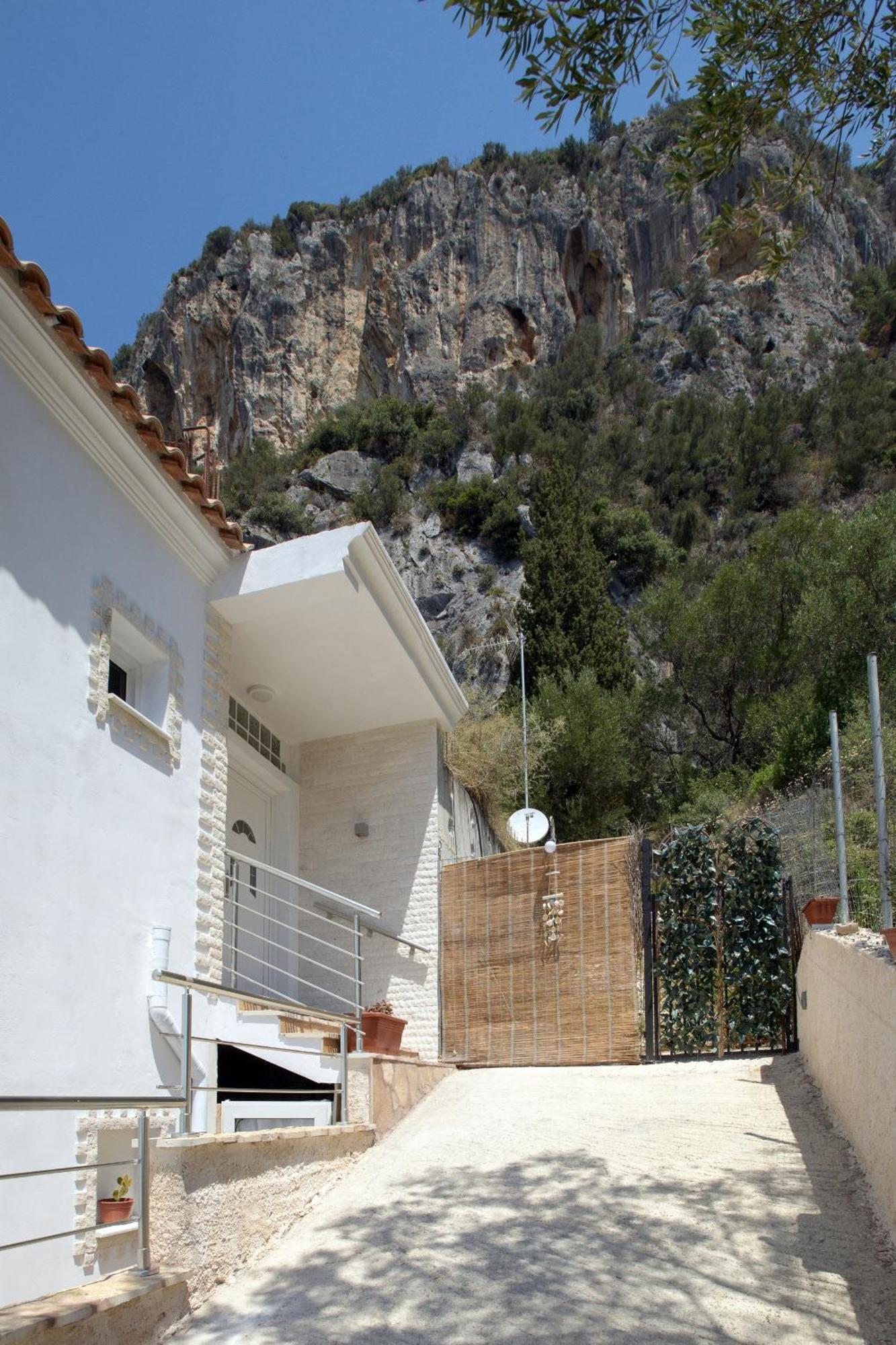 Lákones V&D Paleokastritsa Apartments מראה חיצוני תמונה